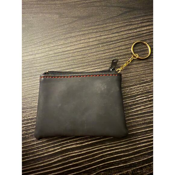 6/$25 Vintage Flower Pocket Keychain - Picture 2 of 4